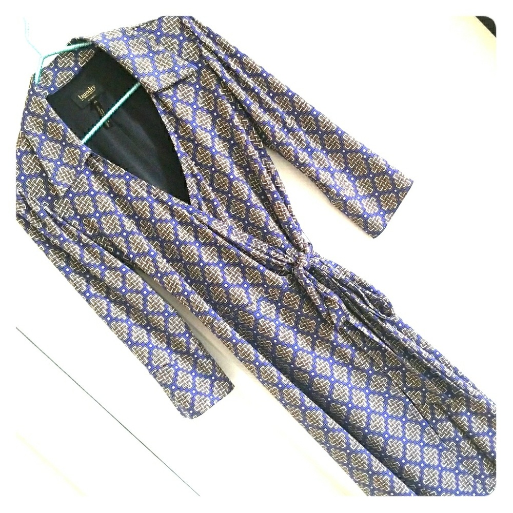 Laundry by Shelli Segal 3/4 sleeve wrap dress